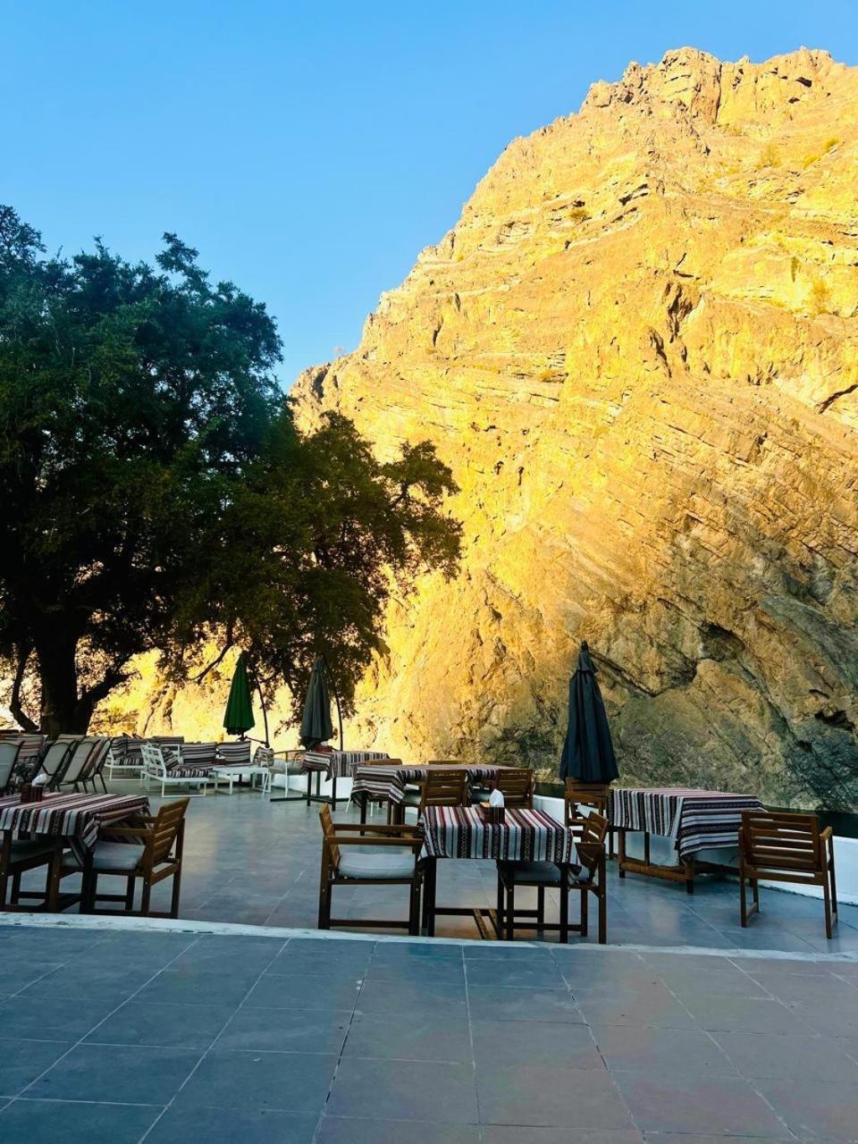 Wadi Al Arbeieen Resort Firq Exterior photo